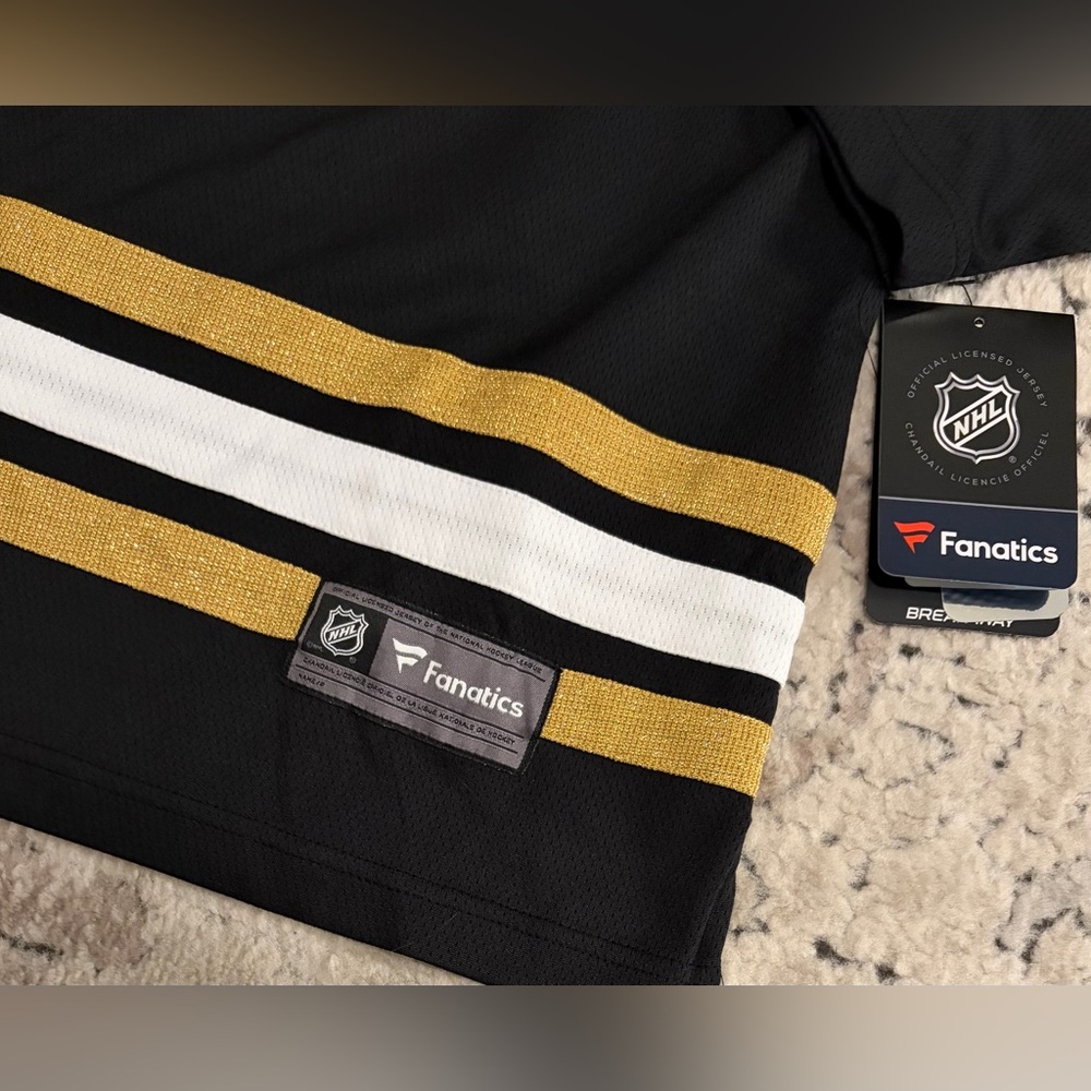 Fanatics Authentic Boston Bruins 100th Anniversary Pastrnak #88 Jersey Womens S - Picture 5 of 6